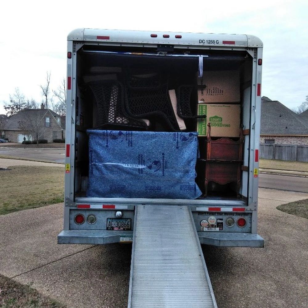 Experience top-rated moving services in Columbus, Ohio with The Approved Movers. Affordable, professional, and customer-focused. Get a stress-free move today!